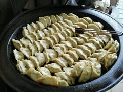 -黄阿姨锅贴大王(万航渡路店)