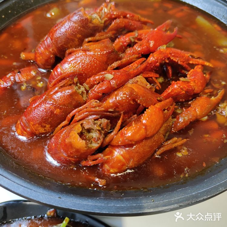 超级容易嗦手指的小龙虾