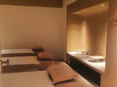 -左右Massage/Spa(长寿路店)