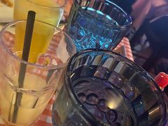-鲨鱼美式餐厅酒吧Sharky