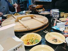 -鱼窝棚柴火铁锅炖(富山屯店)