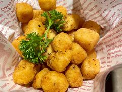 很脆的松露豆腐-新白鹿餐厅(金鹰新街口店)