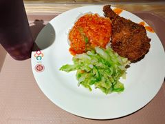 鸡腿饭-北大家园食堂
