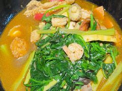 -万记麻辣烫国展总店