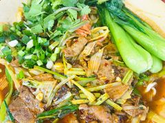 -方铲铲·成都板凳面(滨江银泰店)