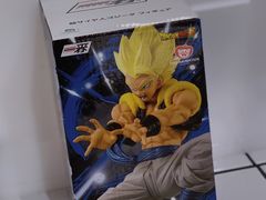 -泡泡玛特POPMART(上海环球港店)