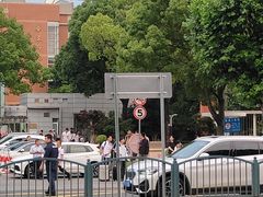 -华东师范大学第二附属中学(张江校区)