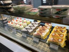 -MADO冰淇淋咖啡馆(淘金店)