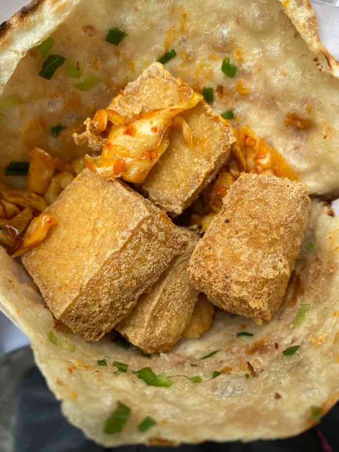 卢记烧饼(衢江路店)-"白天刷到 想次怕胖 结果心心念念了一整.