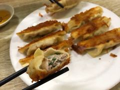 -一品鲜鱼锅贴(人民一路店)