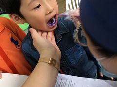 -岳辰齿科(浦东长泰店)