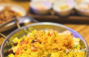 Thai Pineapple Fried Rice