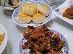 -鸭王烤鸭店(三里河店)