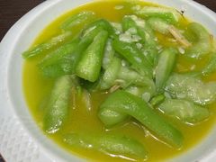 清炒丝瓜-御香农家菜(莫干山庾村店)