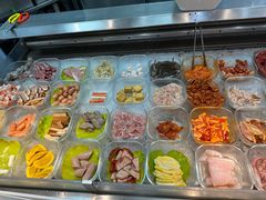 -红渡小香·牛肉麻辣香锅(车站南路店)
