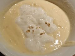-RUXU入续糖水铺与包(卓悦中心店)