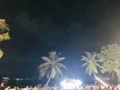 -JW万豪厨房餐厅·滨海草坪烧烤·海鲜·海景(三亚绿发山海天JW万豪酒店)