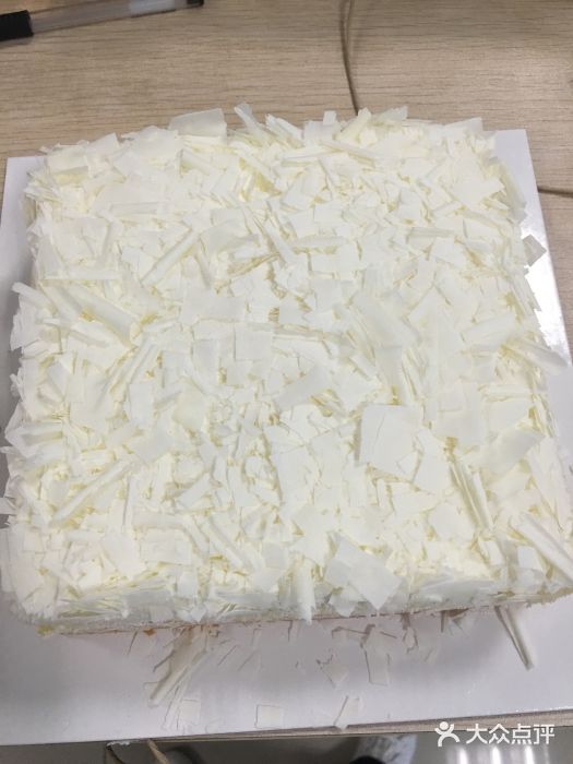 幸福西饼生日蛋糕(青山湖店)雪顶榴心图片