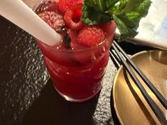 -瑞虹新天地月亮湾