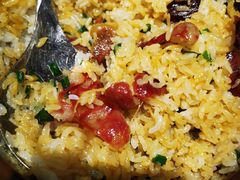 腊肉煲仔饭-周锦记广式餐厅