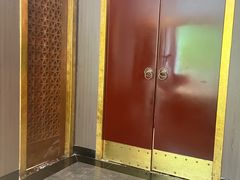 -卫鼎轩·家宴(水上公园店)