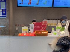 -奈雪的茶(大连新玛特店)