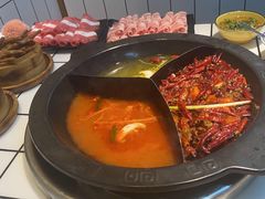 -巴卤社老火锅(四平店)