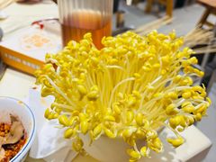 -李记称盘牛杂串串(广厦店)
