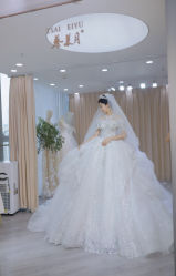 -台湾蔡美月婚纱租赁