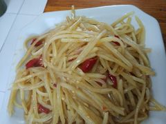 -黑皮酸菜鱼(三山街店)