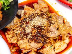 -朱大嘴肥肠血旺(福字街店)