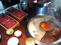 鸳鸯锅-巴邑火锅·夜宵(港隆广场店)
