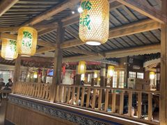 -黔诚多彩火锅(甲秀楼店)