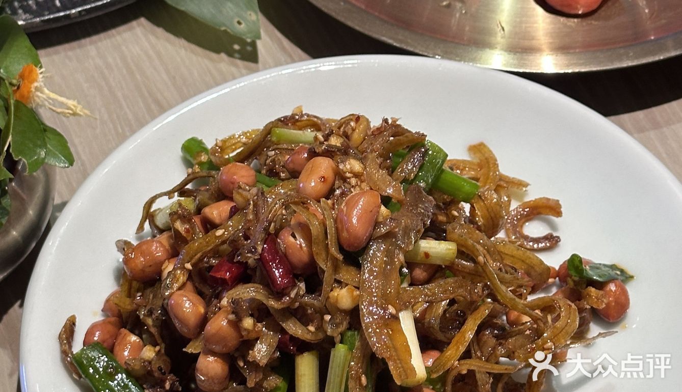 这家是刚开的新店，性价比真的hin高 快烧吾桑格