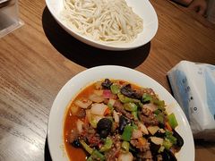 -相约·羊村小馆非遗手抓肉(七一酱园店)
