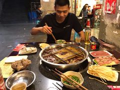 -邓莽子老火锅(中兴路总店)