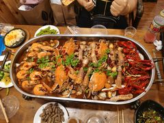 -老东镇啤酒屋海鲜加工·蒸汽海鲜·海鲜烧烤(台东店)