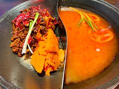 番茄麻辣鸳鸯锅-萍姐火锅·公路夜市(南京新街口店)