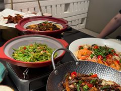 -鸽子侯·家宴·平价海鲜(绿地店)