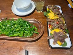 -隔壁老王·家常云南菜(皇冠店)