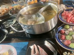 -渔家火锅·海鲜自助餐·演艺(亚龙湾天域酒店)