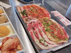 -朴太院·烤肉万岁·创意首尔料理(中联广场店)