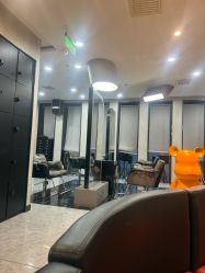 -TOP HAIR SALON