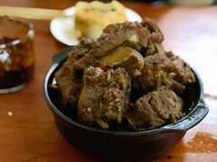 羊羯子-宝瑞门钉肉饼店