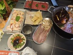 -由衷贵州酸汤牛肉火锅(新桥店)