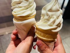 -麦当劳(中山公园龙之梦店)