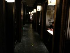 -余欢领鲜火锅(新街口店)