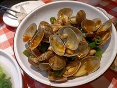 爆炒花甲-琼大师东方烤乳猪(亚特兰蒂斯店)