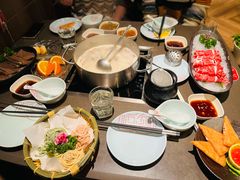 -捞王锅物料理(上海世茂广场店)