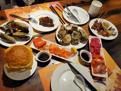 -四海一家自助餐(益田假日广场店)